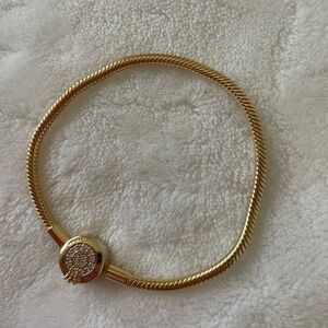 Elegant PANDORA Gold bracelet with Crystal Accents